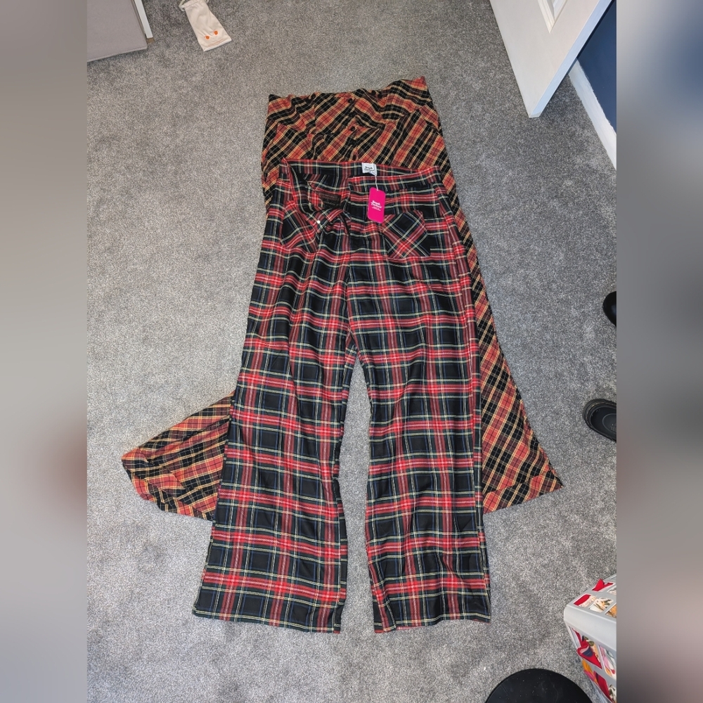 NWT Plaid Women's Pants Bundle